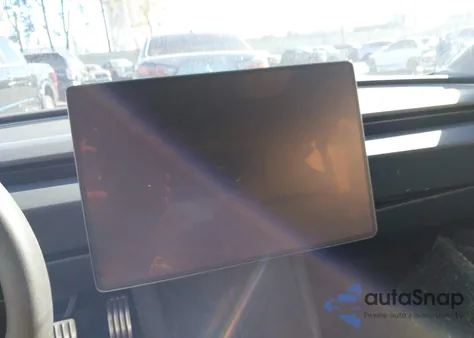 2024 Tesla Model 3 Performance All-Wheel Drive from USA, damaged, VIN 5YJ3E1ET1RF892538